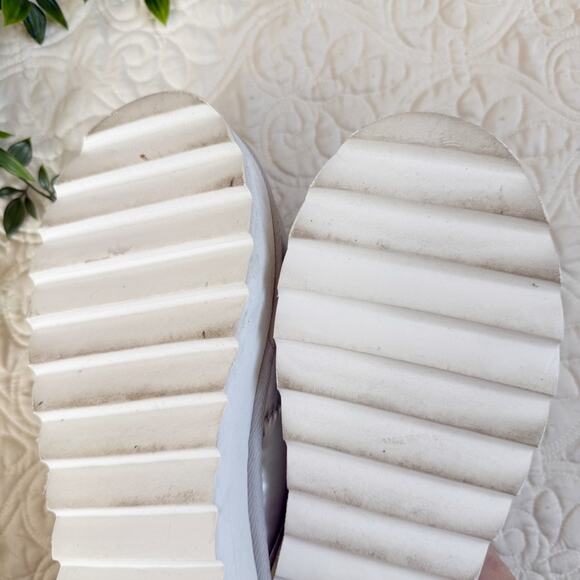 Anthropologie Maeve Puffy Platform Silver Slippers Sz L - Picture 5 of 8